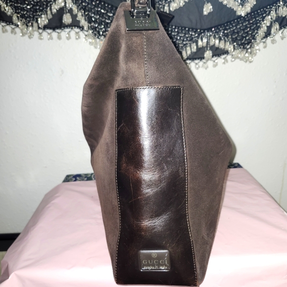 SOLD  SOLD  DO NOT BUY Vintage Brown Suede And Leather  Gucci Hobo Handbag - Picture 3 of 15